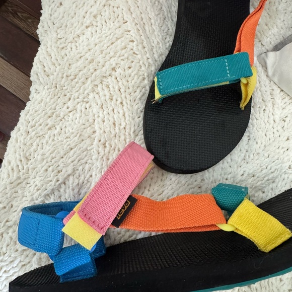 Teva Multicolor Women's Sandals - Picture 4 of 5